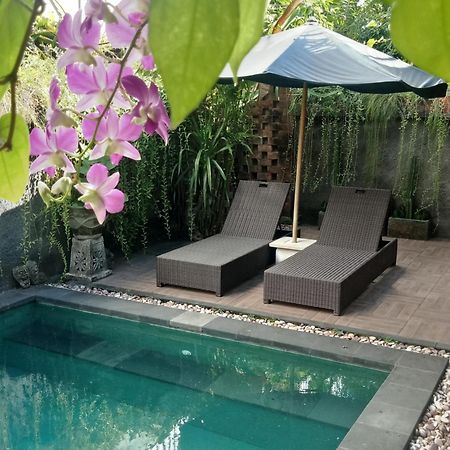 D'Puja Home Stay And Spa Nusa Dua  Ngoại thất bức ảnh
