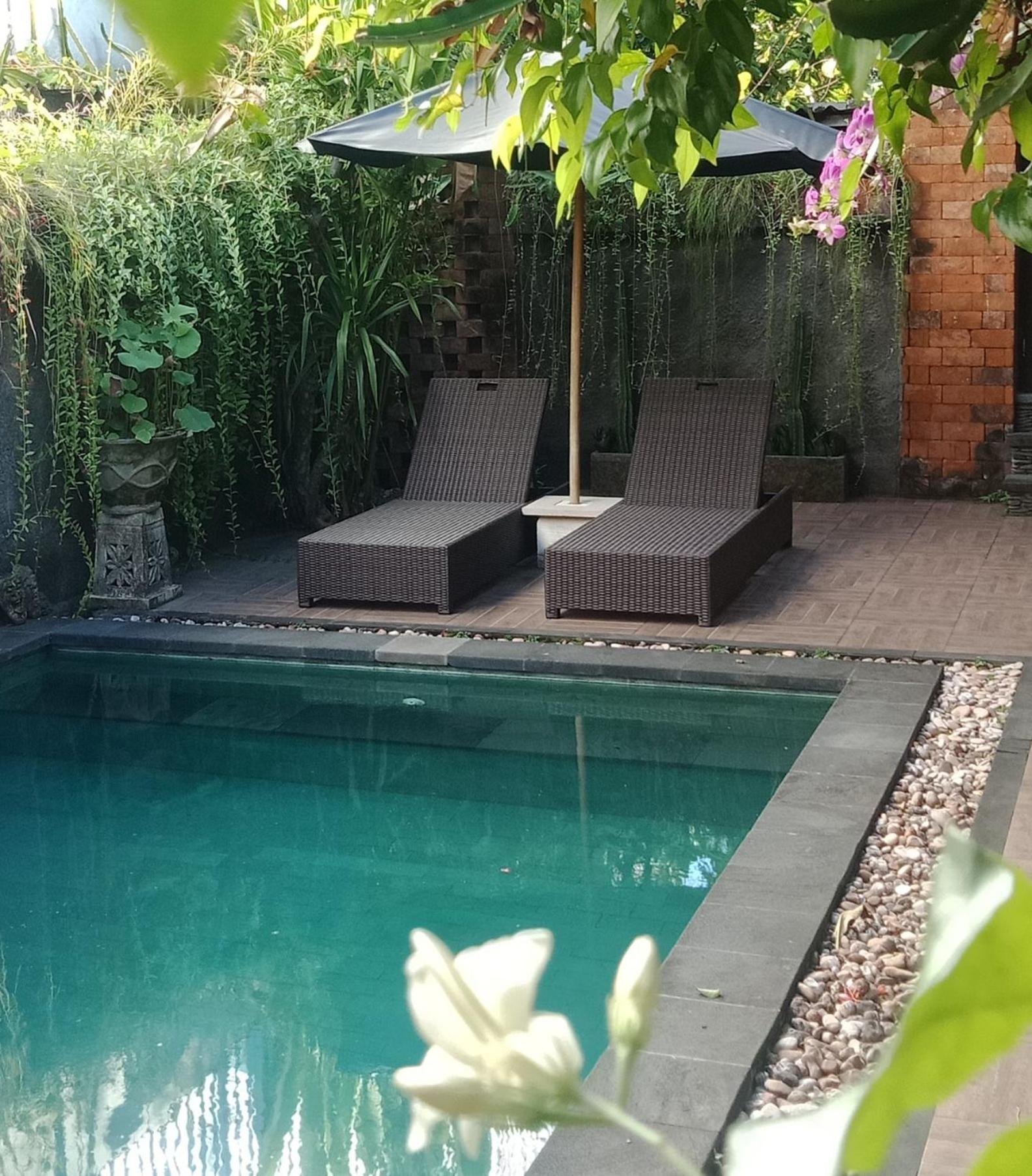 D'Puja Home Stay And Spa Nusa Dua  Ngoại thất bức ảnh