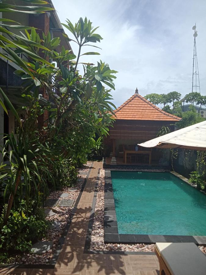 D'Puja Home Stay And Spa Nusa Dua  Ngoại thất bức ảnh